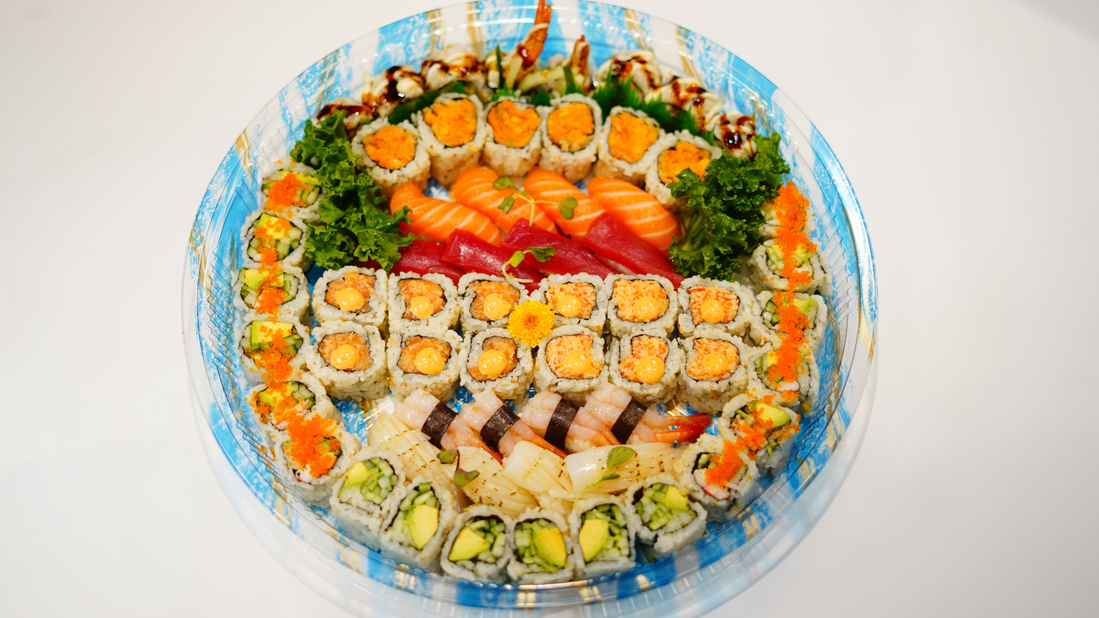 Maki & Sushi Party Tray Medium 60pcs