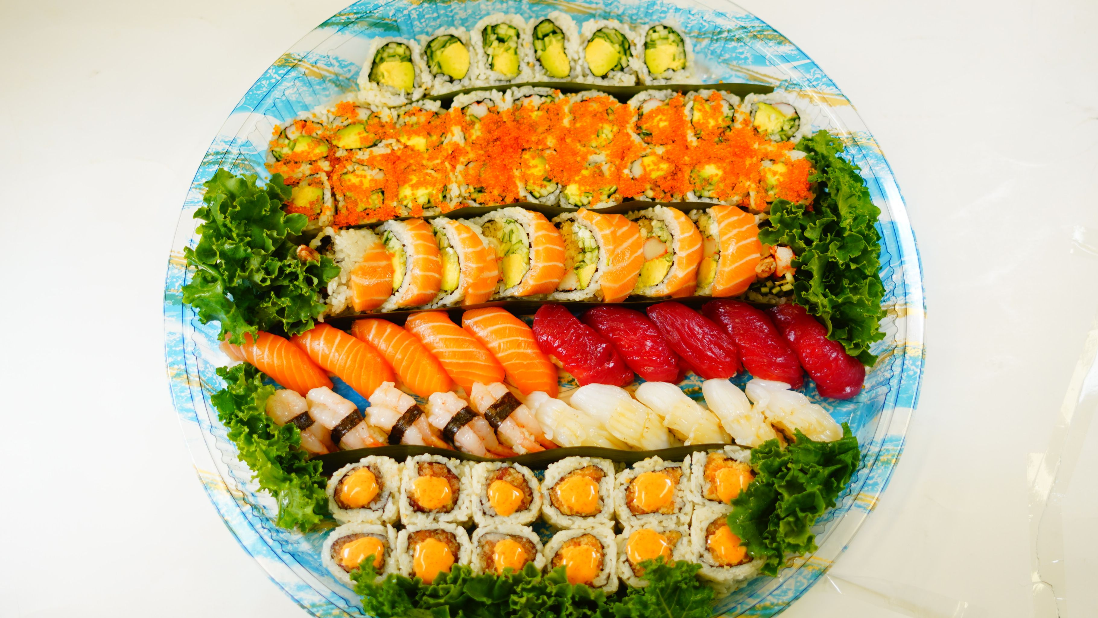 Large 92pcs - Maki, Sushi & Sashimi Party Tray