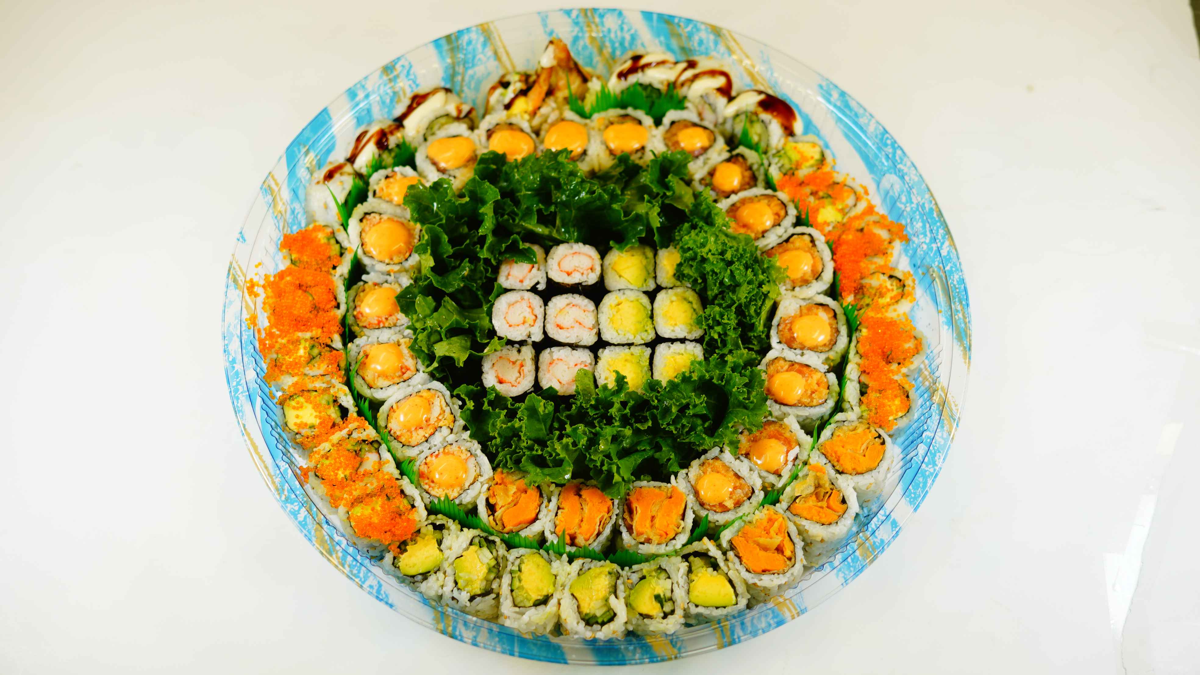Medium 62pcs - Maki Party Tray